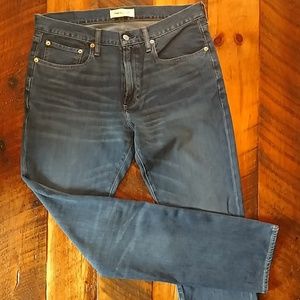 Gap 1969 33x32 slim fit jeans